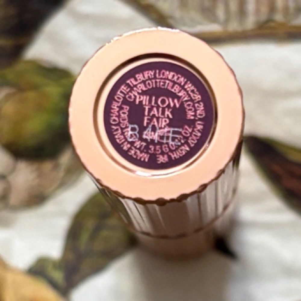 Charlotte Tilbury Lipstick-Pillow Talk Fair - Picture 4 of 6